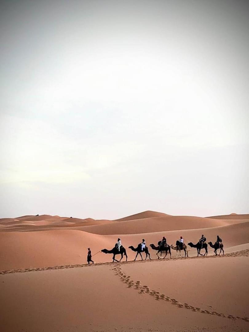 Bivouac Le Petit Prince Merzouga Buitenkant foto