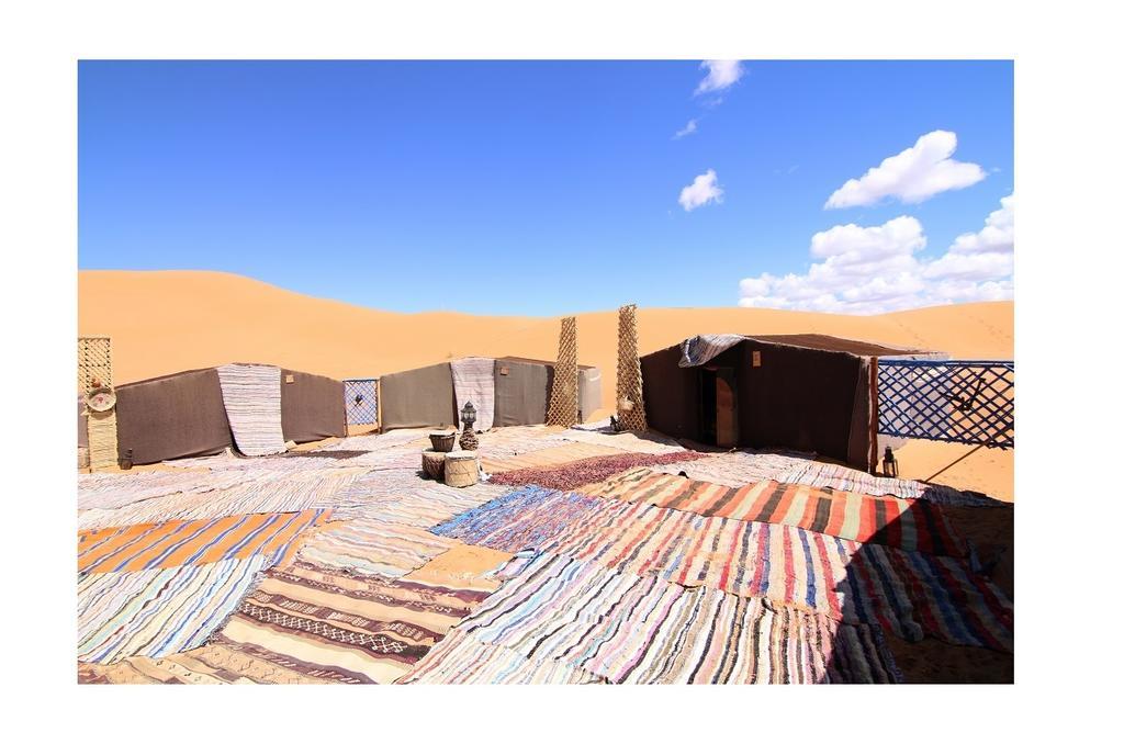 Bivouac Le Petit Prince Merzouga Buitenkant foto