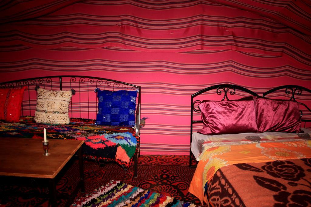 Bivouac Le Petit Prince Merzouga Buitenkant foto